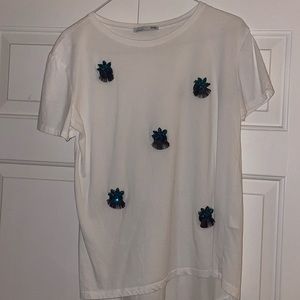 Zara size small t shirt with gems